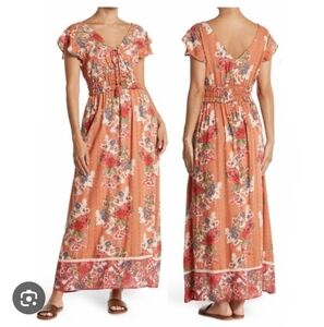 NWOT Nostalgia floral dress